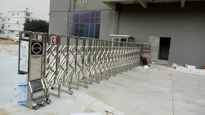 不銹鋼伸縮門 不銹鋼伸縮門